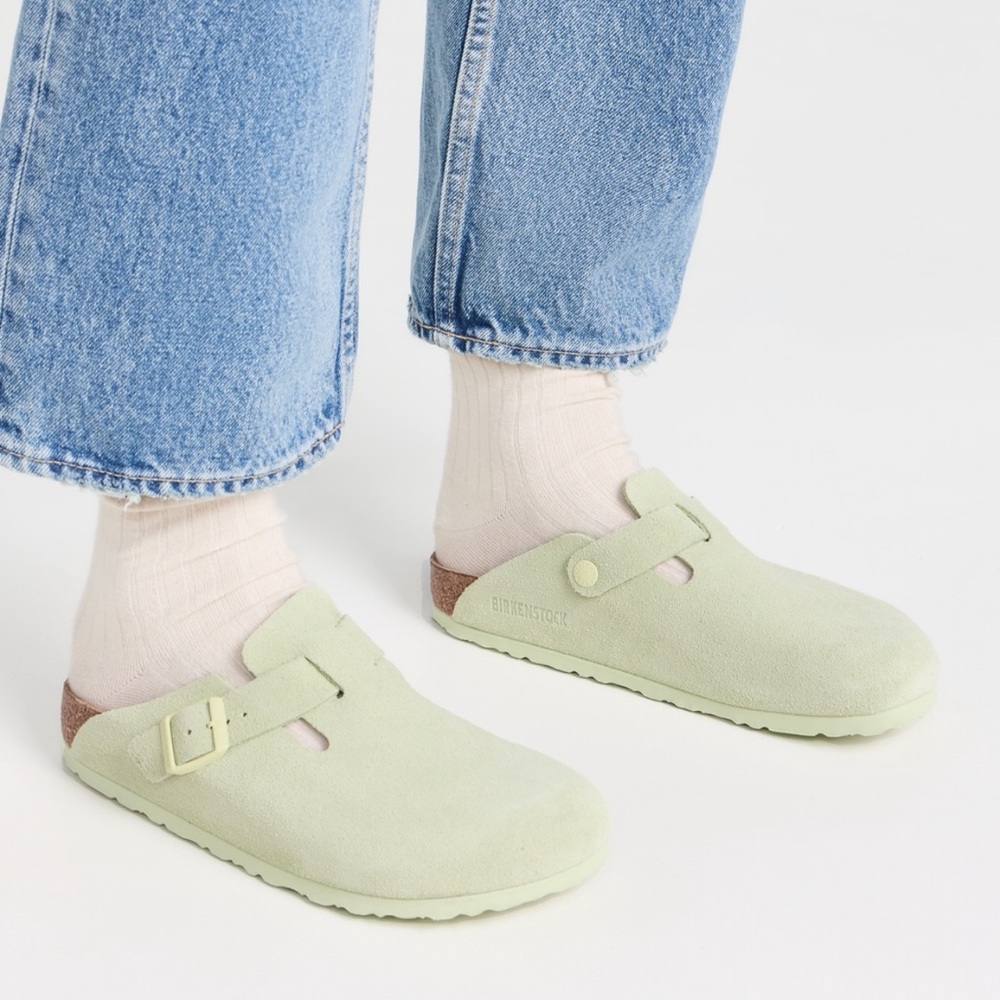 NWT Birkenstock size 39. Mint green
